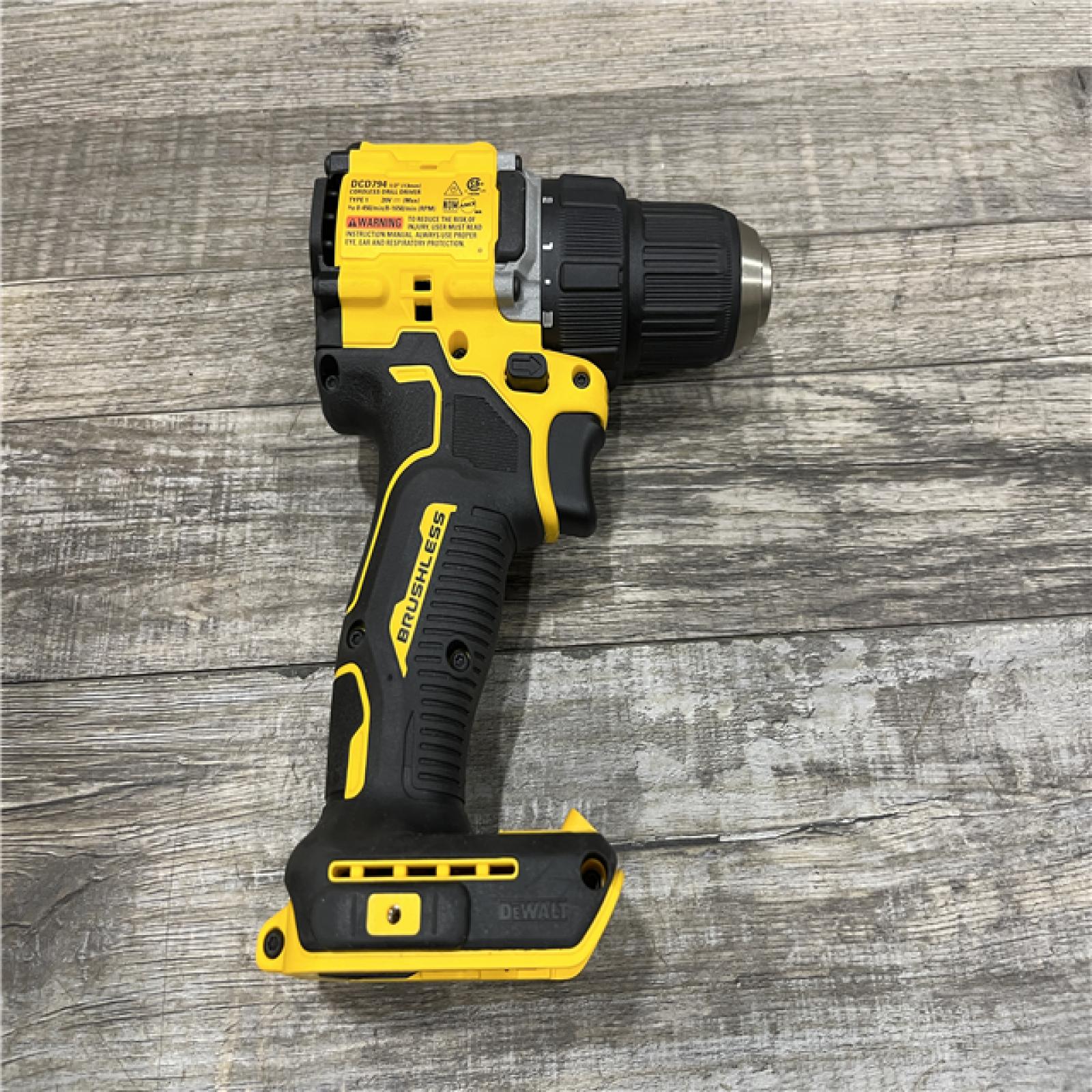 AS-IS DEWALT Atomic 20V Lithium-Ion Cordless Compact 1/2 in. Drill/Driver Kit