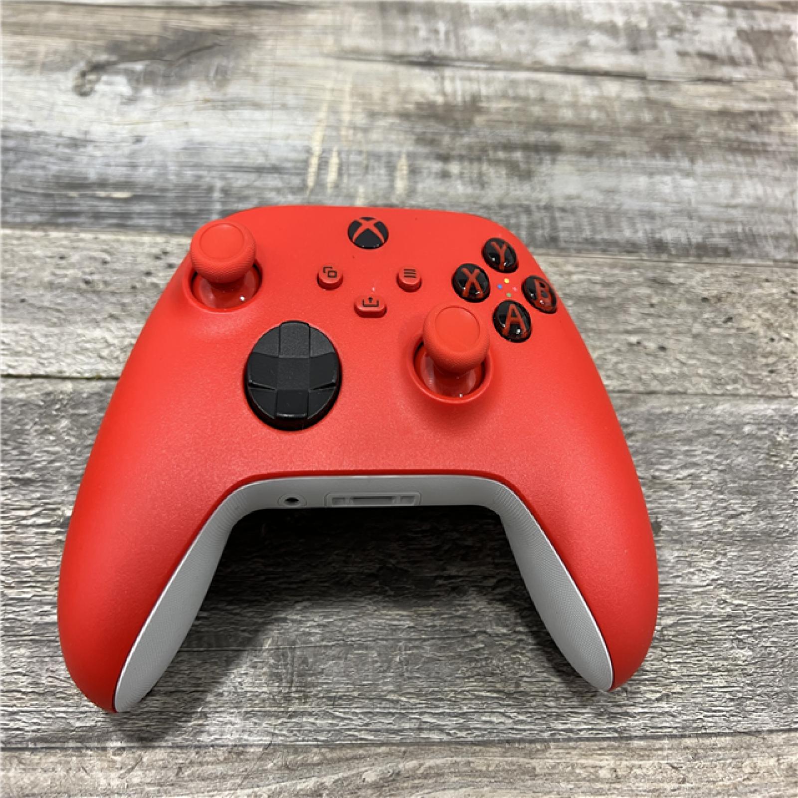 AS-IS Microsoft - Elite Series 2 Core Wireless Controller for Xbox  - Red