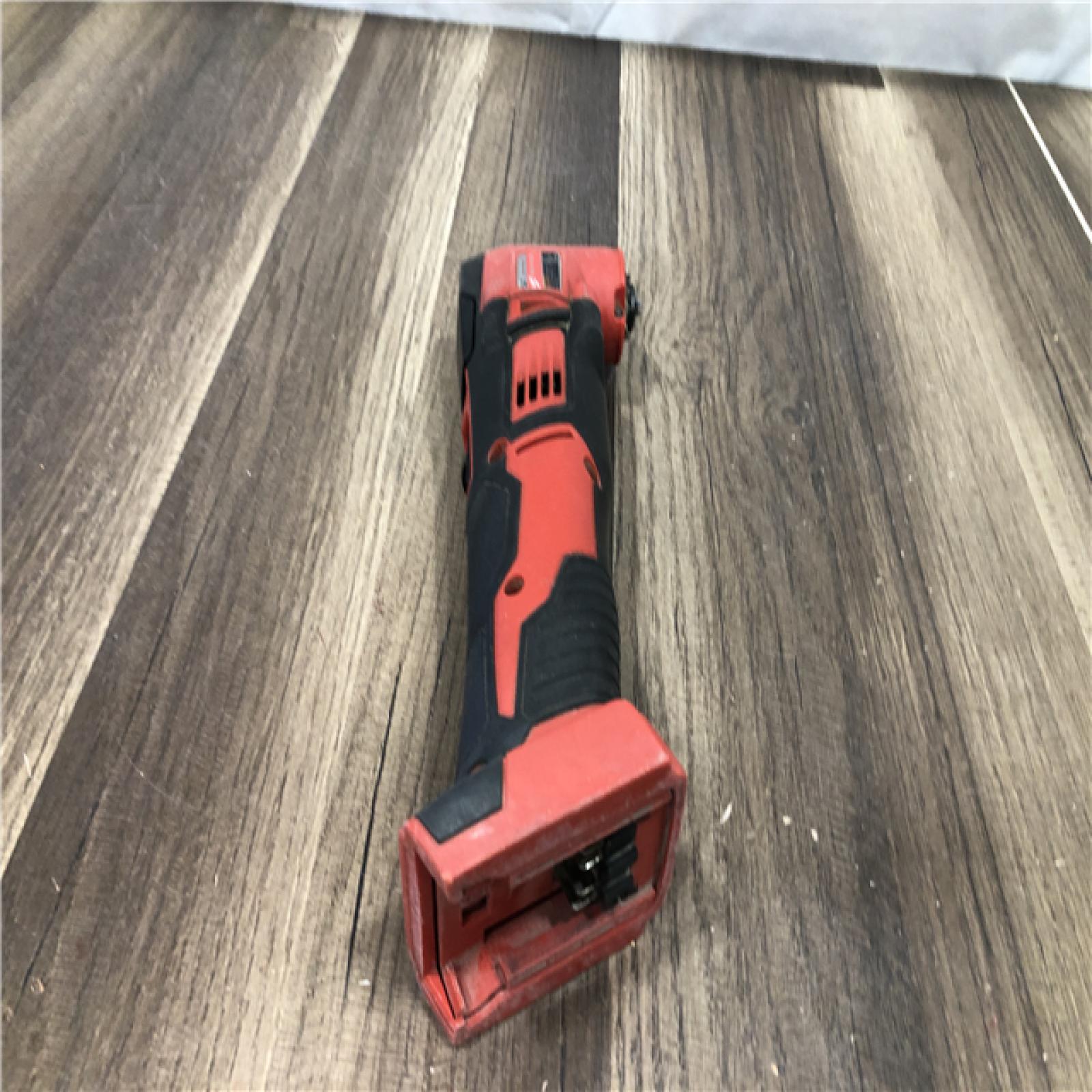 AS-IS Milwaukee 18V Lithium-Ion Cordless Oscillating Multi-Tool (Tool-Only)