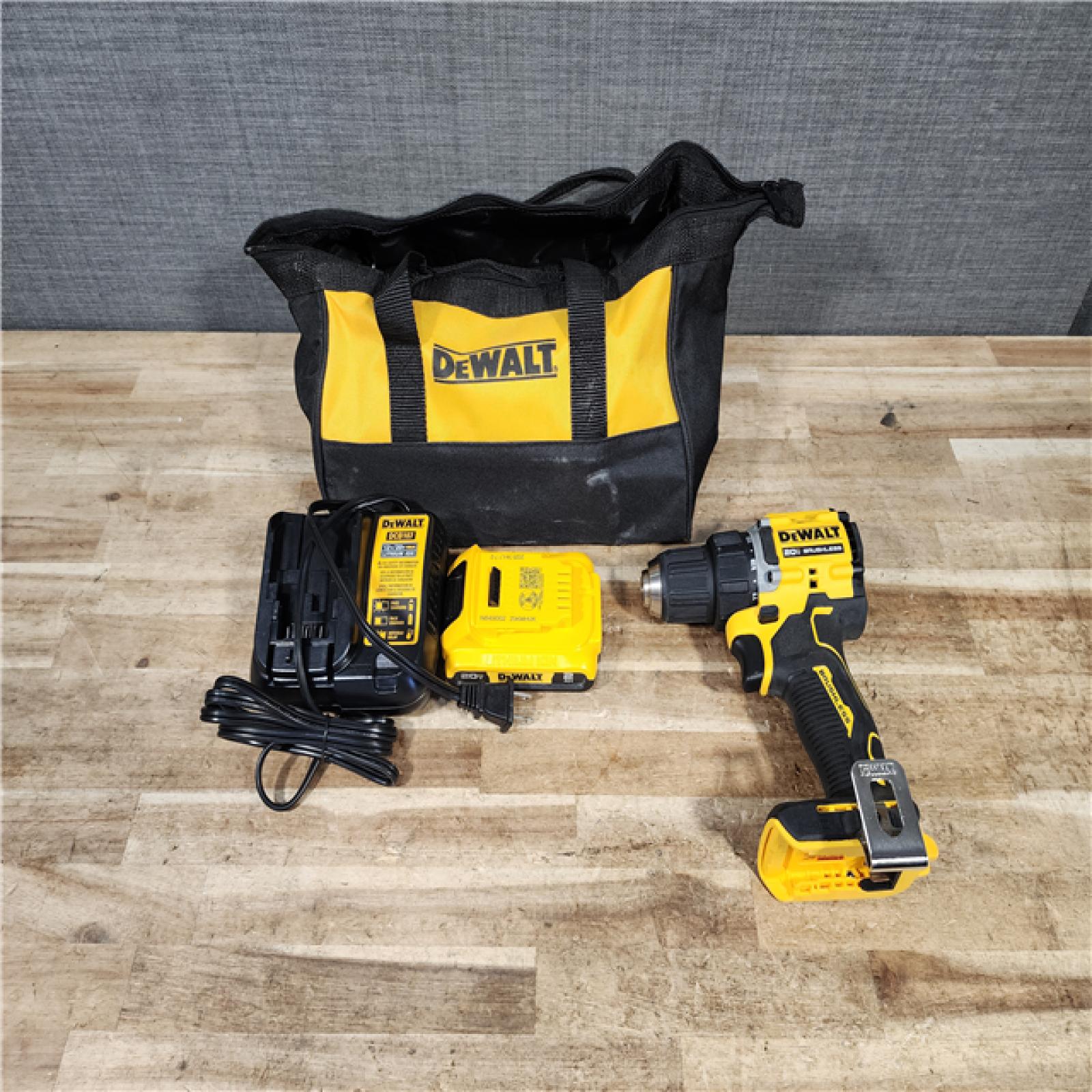 HOUSTON LOCATION - AS - IS DEWALT Atomic 20V Lithium-Ion Cordless Compact 1/2 in. Drill/Driver Kit
