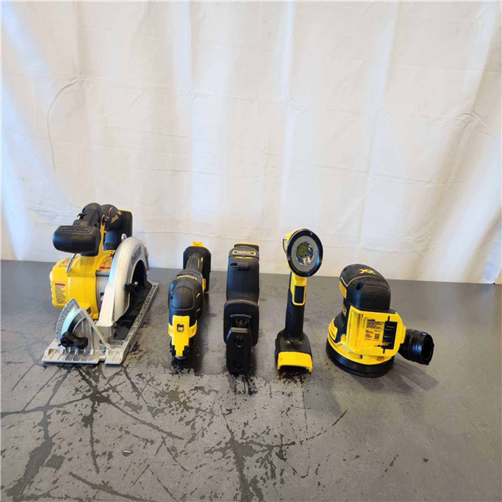 AS-IS- DEWALT 20V MAX Lithium-Ion Cordless 7-Tool Combo Kit with 2.0 Ah Battery  5.0 Ah Battery and Charger