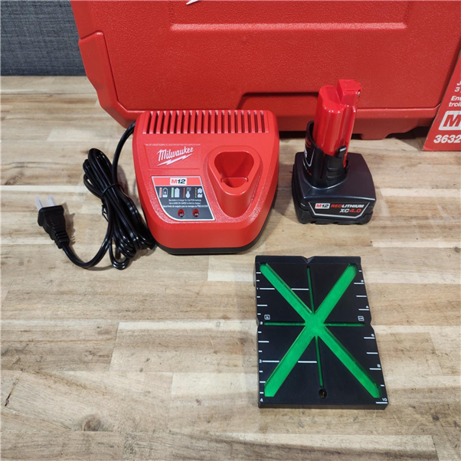 HOUSTON LOCATION - AS-IS Milwaukee 12-Volt Lithium-Ion Cordless Green 250 ft. 3-Plane Laser Level Kit