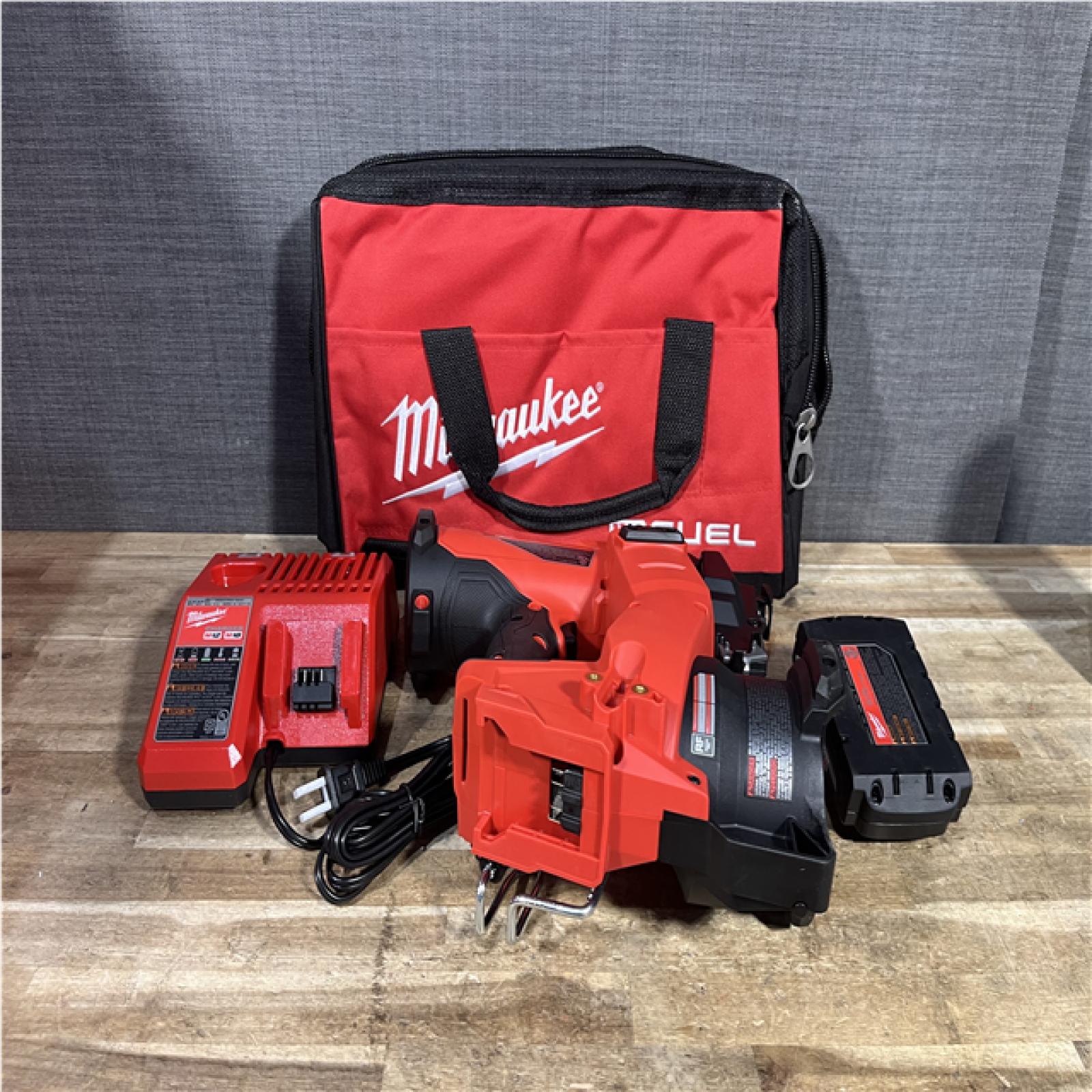 Houston Location AS-IS Milwaukee FUEL 18-Volt Lithium-Ion Brushless Cordless Coil Roofing Nailer Combo Kit