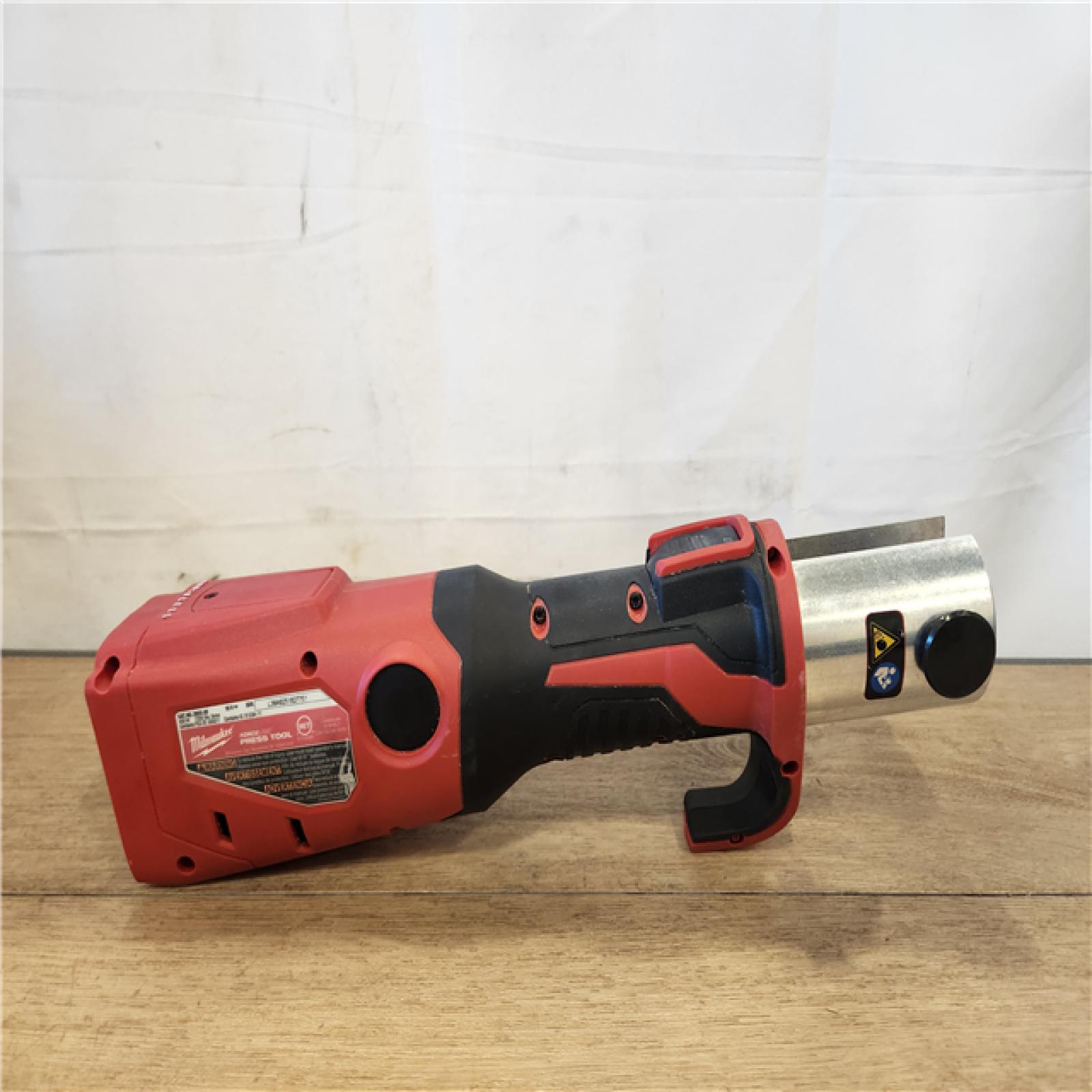 AS-IS- Milwaukee M18 Force Logic ONE KEY Press Tool 1/2-2 Kit