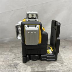 AS-IS DEWALT 12V MAX Lithium-Ion 100 ft. Green Self-Leveling 3-Beam 360 Degree Laser Level Kit