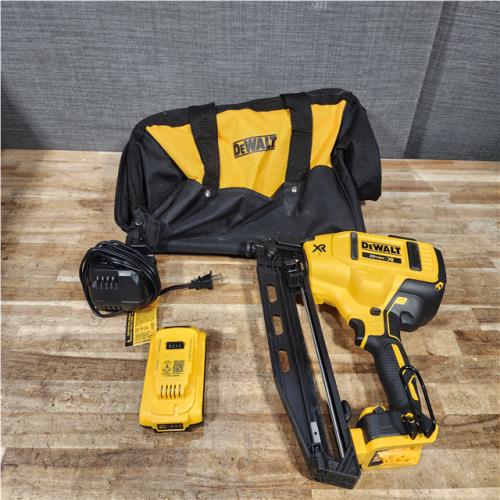 Houston Location AS-IS DEWALT 20V MAX XR 16-Gauge Electric Cordless Angled Finishing Nailer Kit