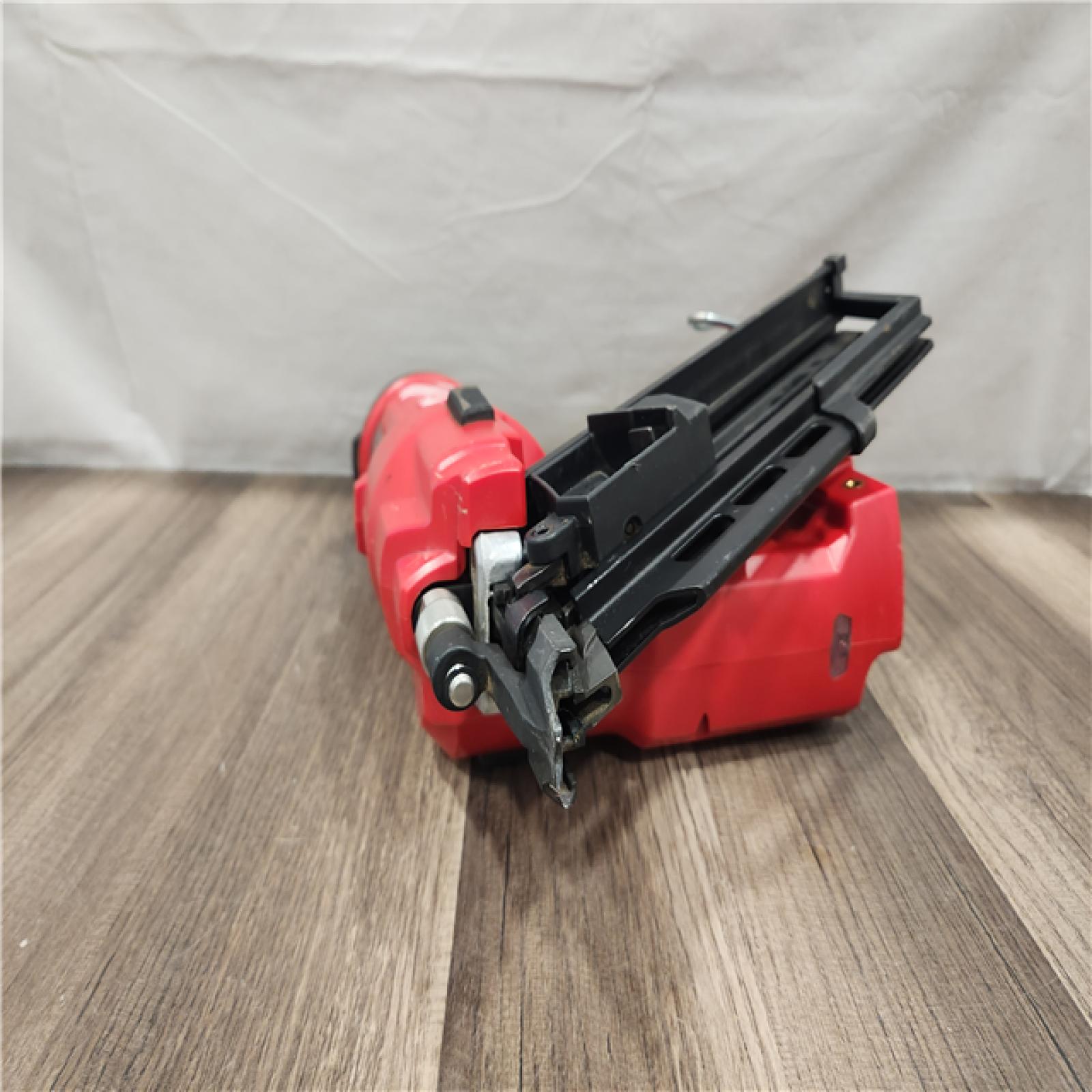 AS-IS- Milwaukee M18 FUEL 30 Degree Framing Nailer (TOOL ONLY)