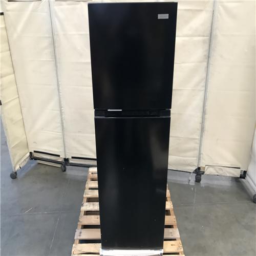 California NEW Vissani 10.1 Cu. Ft. Top Freezer Refrigerator In Black
