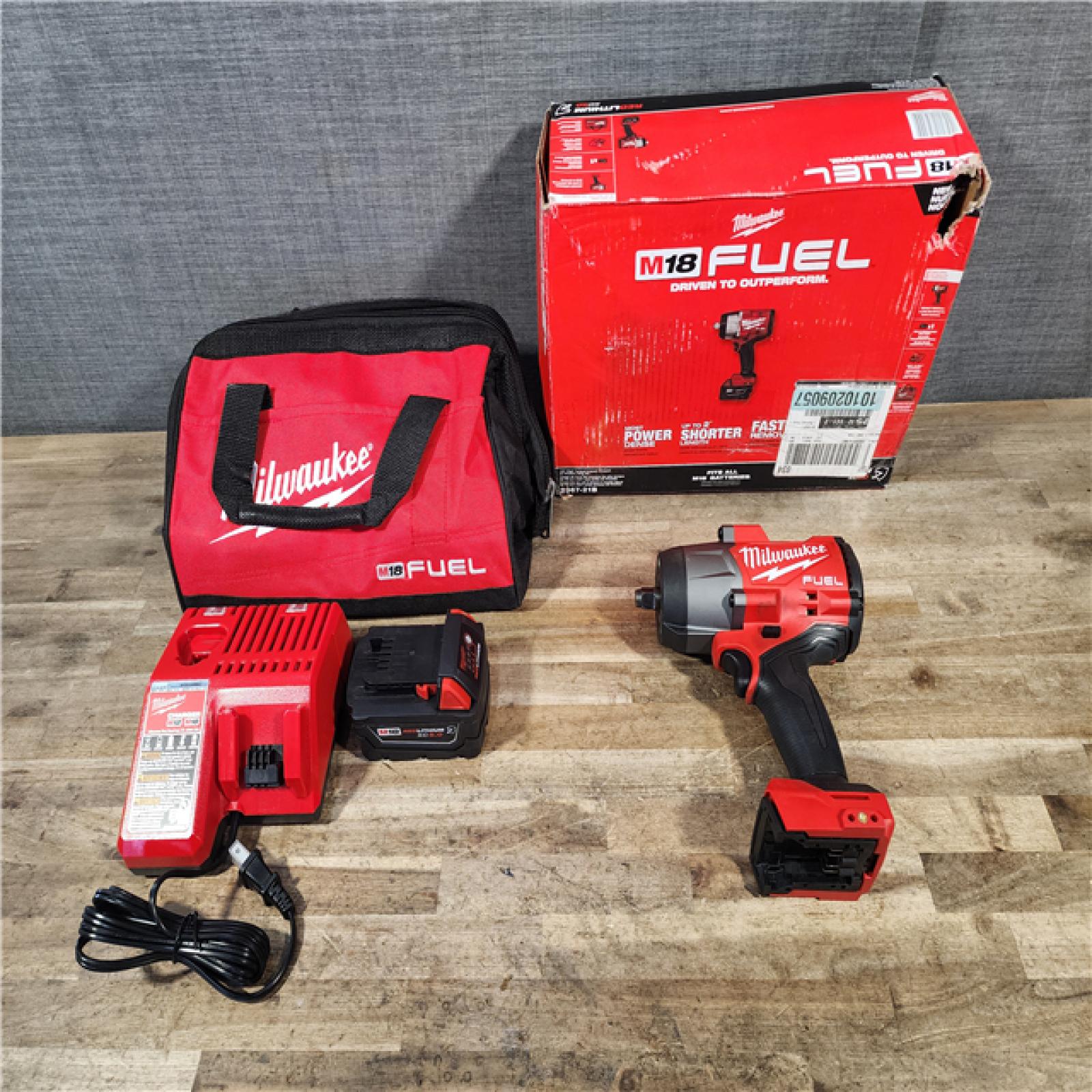 HOUSTON LOCATION - AS-IS Milwaukee FUEL 18V Lithium-Ion Brushless Cordless 1/2 in. Impact Wrench w/Friction Ring Kit