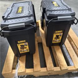 California NEW DeWalt 15 Gallon Chest (No Tools) (2 Pieces)
