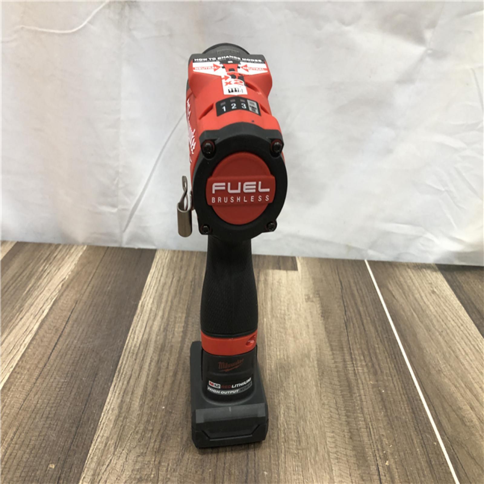 AS-IS Milwaukee M12 FUEL 12V Li-Ion Brushless Cordless Stubby 3/8 in. Impact Wrench Kit