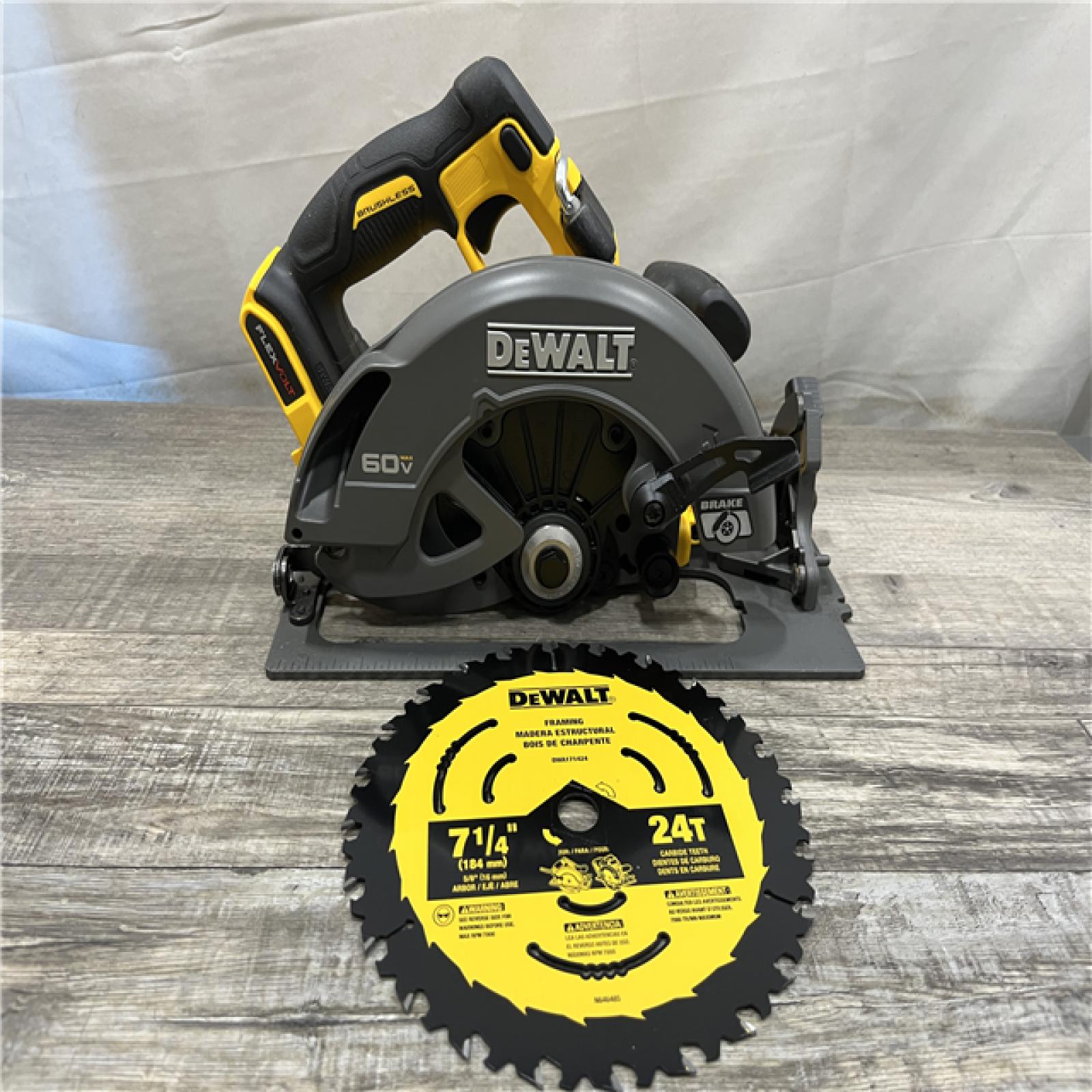 AS-IS DEWALT FLEXVOLT 60V MAX Cordless Brushless 7-1/4 in. Circular Saw with Brake (Tool Only)