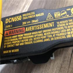 AS-IS DEWALT 20V MAX XR Lithium-Ion Cordless 2-1/2 in. 15-Gauge Finish Nailer Kit
