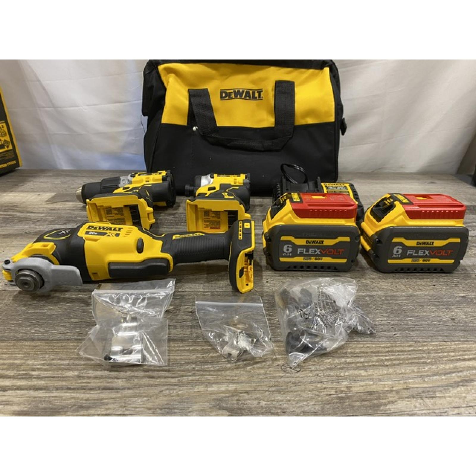 AS-IS DEWALT Atomic 20V Lithium-Ion Cordless Compact 1/2 in. Drill/Driver Kit