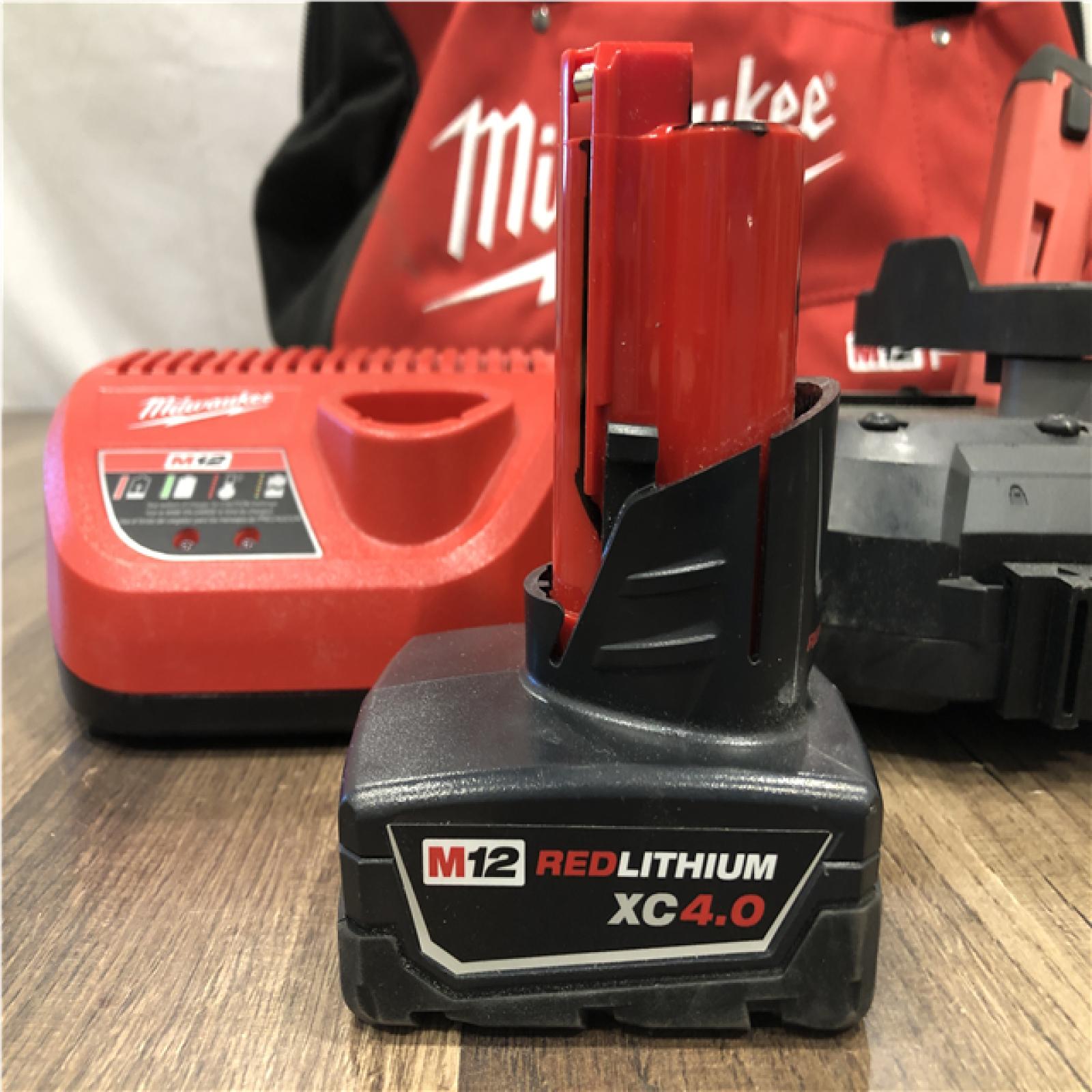 AS-IS Milwaukee 18V Lithium-Ion Cordless 1/4 in. Sheet Sander (Tool-Only)