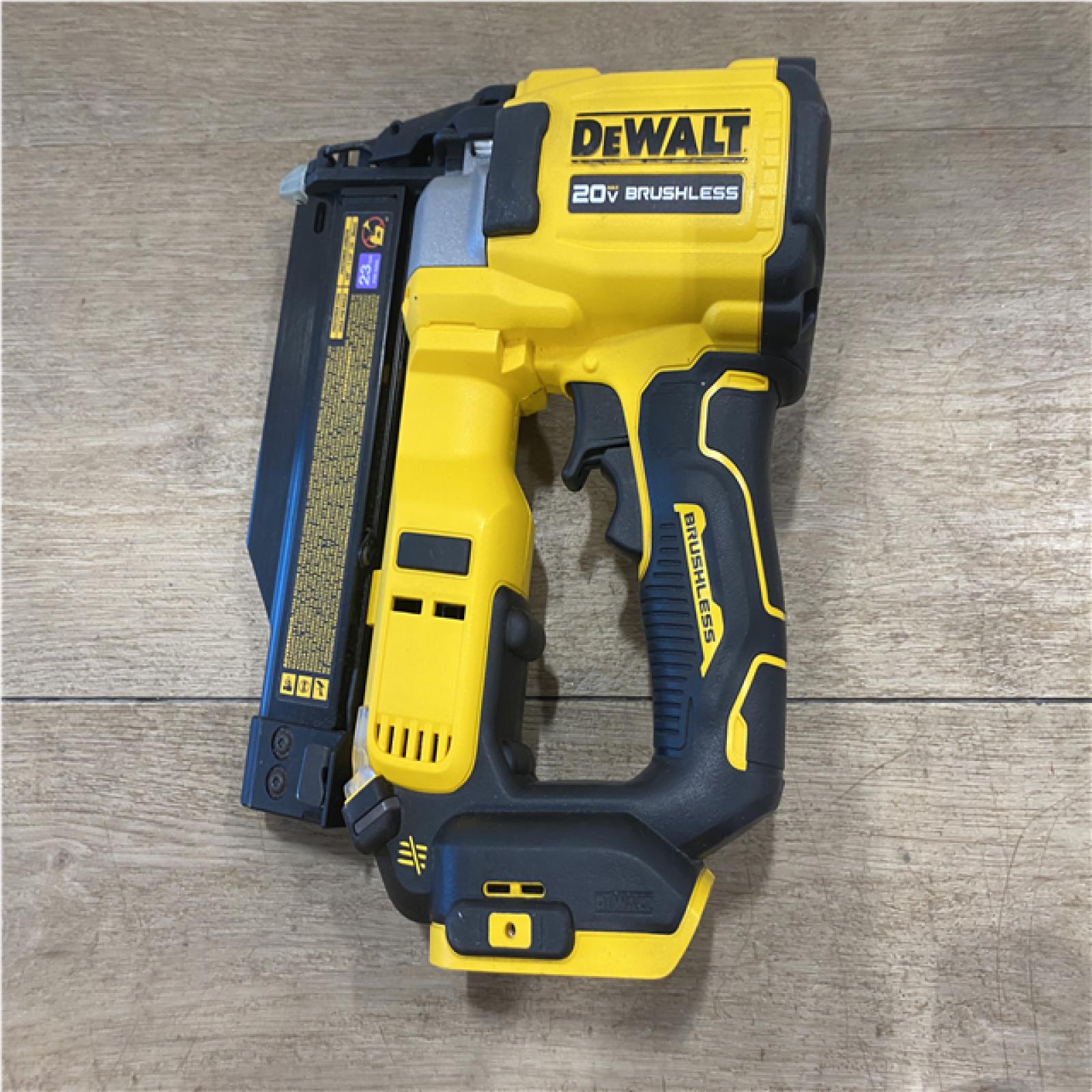 AS-IS DEWALT 20V MAX XR 18 Gauge Cordless Brad Nailer (Tool Only)