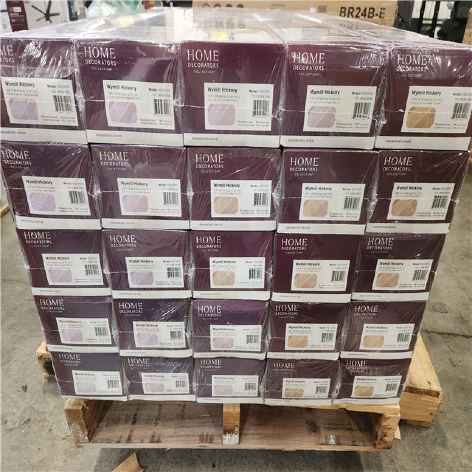 Phoenix NEW Home Decorators Collection Wymill Hickory 3/8 in. T x 5 in. W Click-Lock Wire Brushed Engineered Hardwood Flooring (492 sq. ft./25 case)