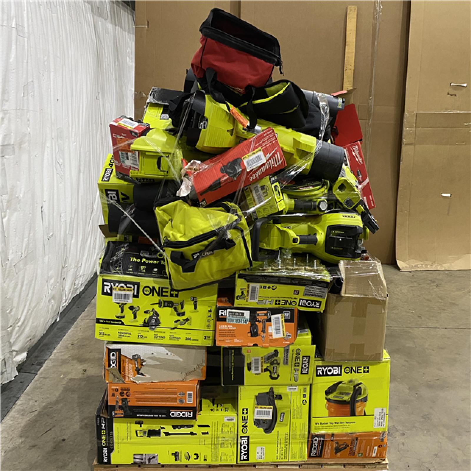 Houston Location AS IS - Tool Pallet