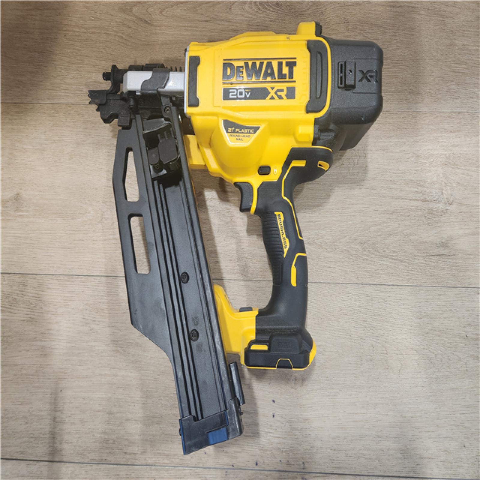 AS-IS- DEWALT 20-Volt 21° Cordless Framing Nailer (Tool-Only)