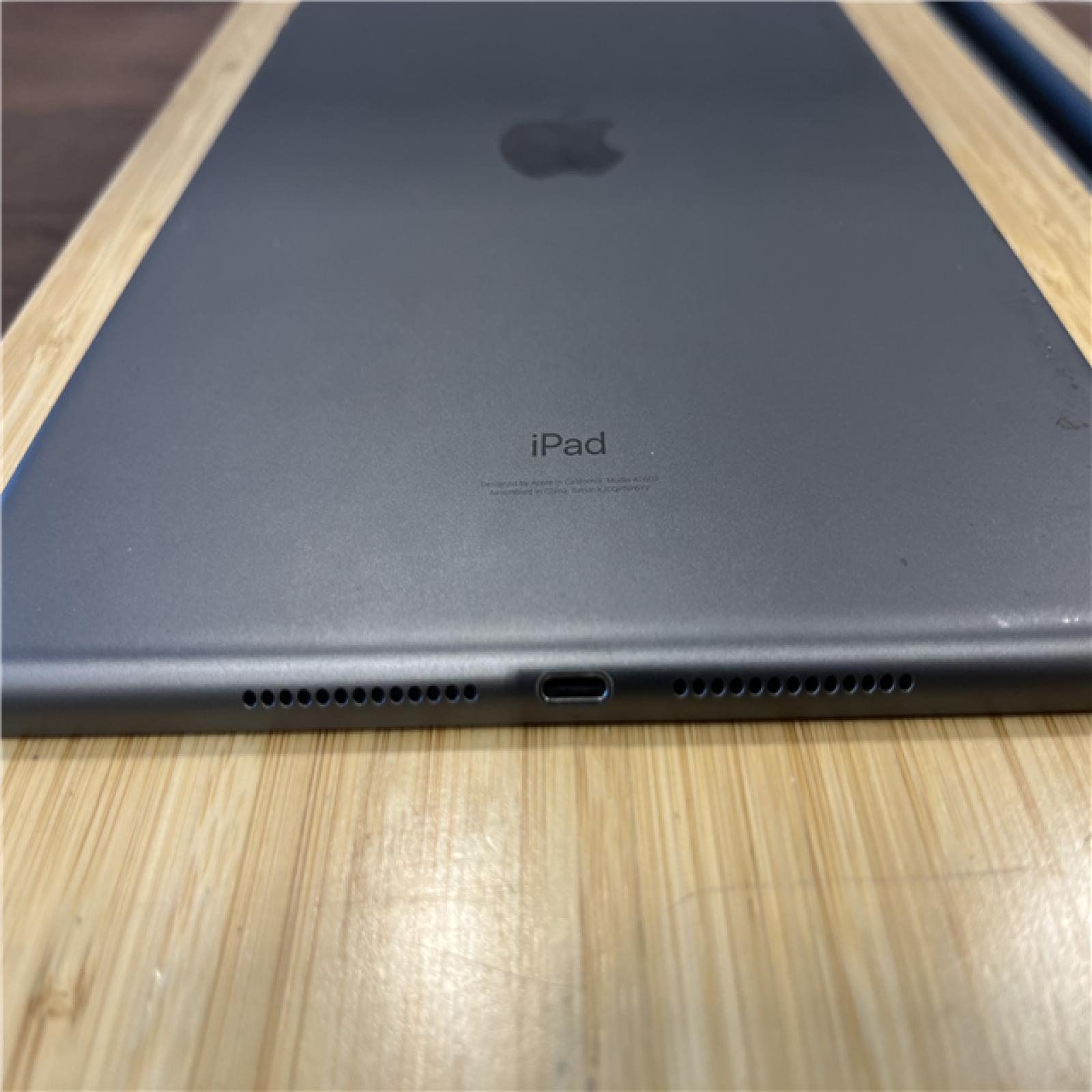 AS-IS Apple - 10.2-Inch iPad with Wi-Fi + Cellular - 64GB - Space Gray