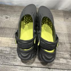 GOOD Crocs Echo Clog; Gray Green,  W9/M7
