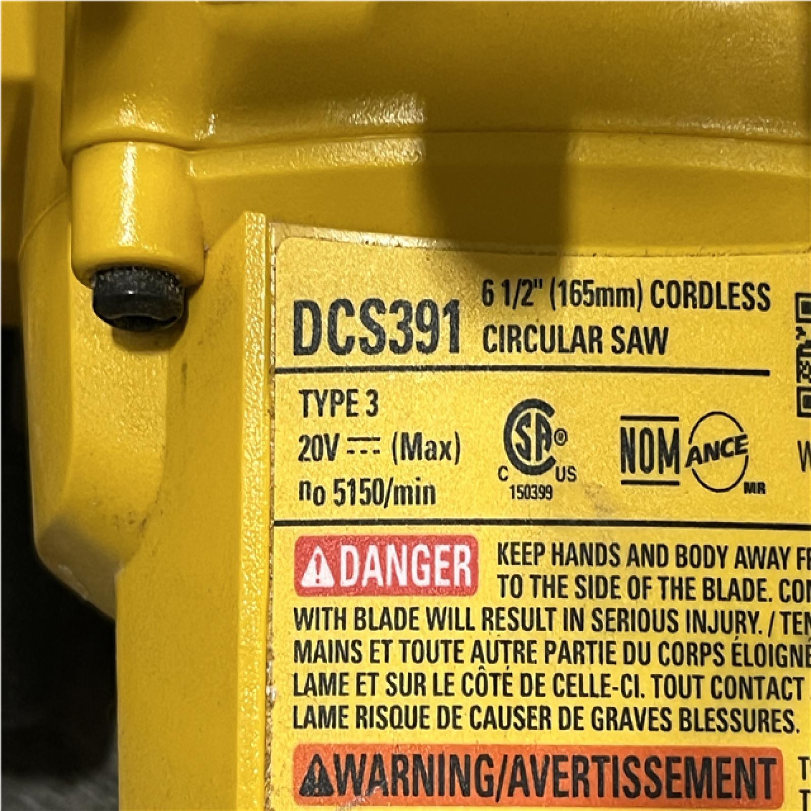 AS-IS DEWALT 6-1/2'' 165MM CIRCULAR SAW (Tool-Only)