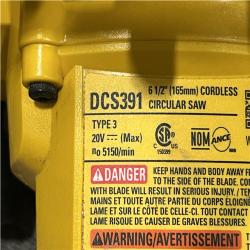 AS-IS DEWALT 6-1/2'' 165MM CIRCULAR SAW (Tool-Only)