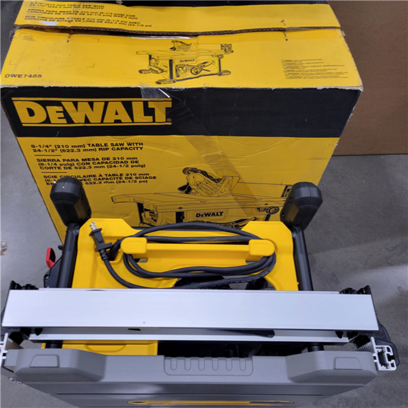 AS-IS DEWALT 15 Amp Corded 8-1/4 in. Compact Portable Jobsite Tablesaw (Stand Not Included)