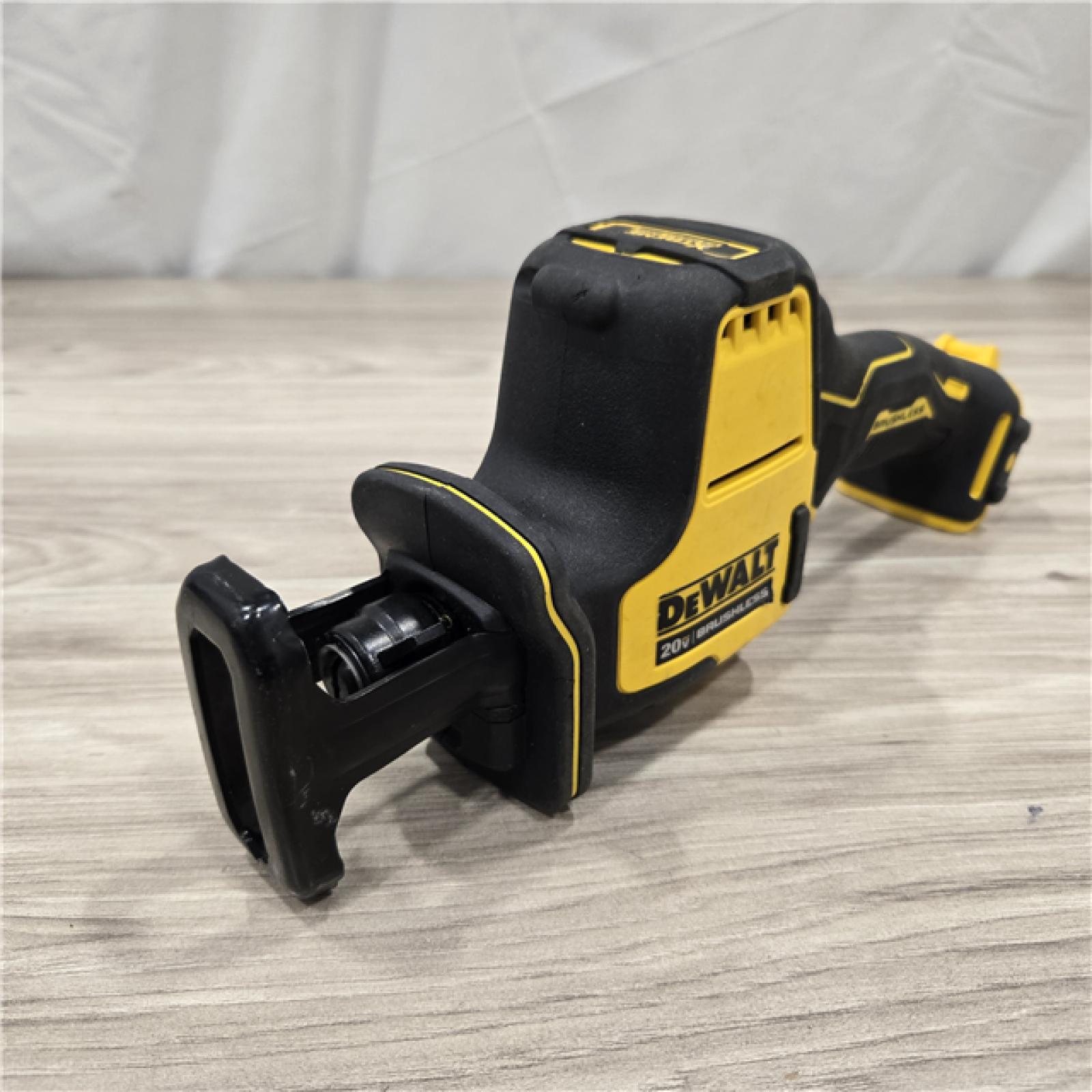 AS-IS Dewalt ATOMIC 20V MAX Cordless One-Handed Reciprocating Saw (Tool Only)