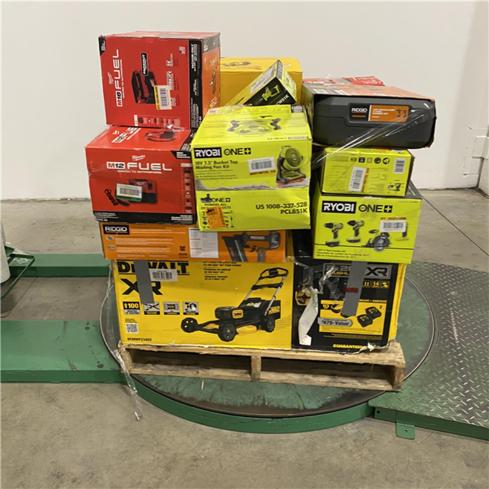 Dallas Location - As-Is Tool Pallet