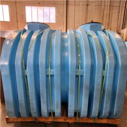 Phoenix LIKE NEW VPC 1000 Gal. Blue Multi-Use, Single Compartment Tank