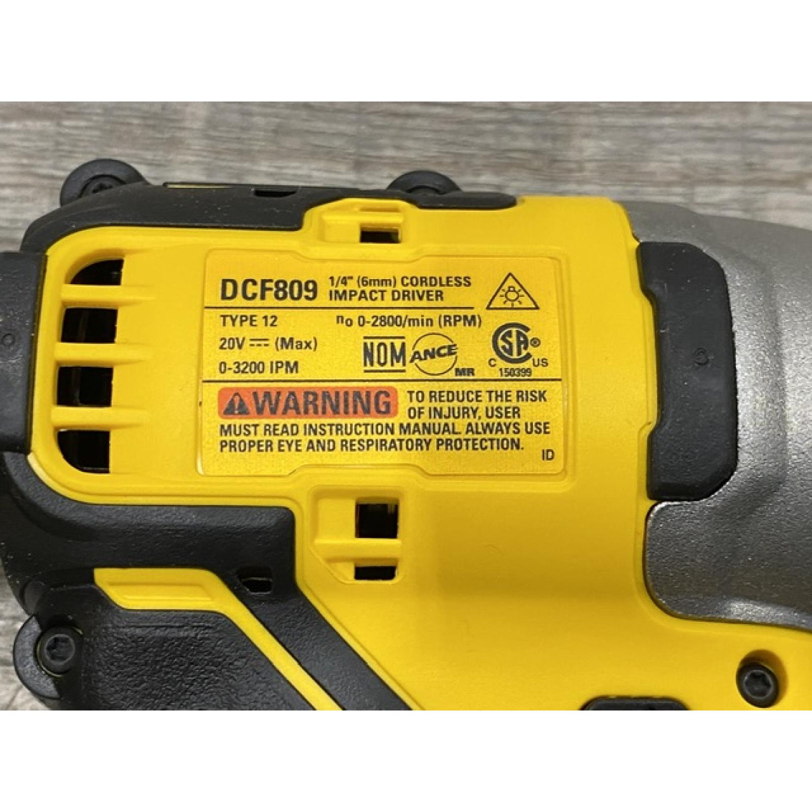 AS-IS DEWALT ATOMIC 20-Volt MAX Lithium-Ion Cordless (2-Tool) Combo Kit