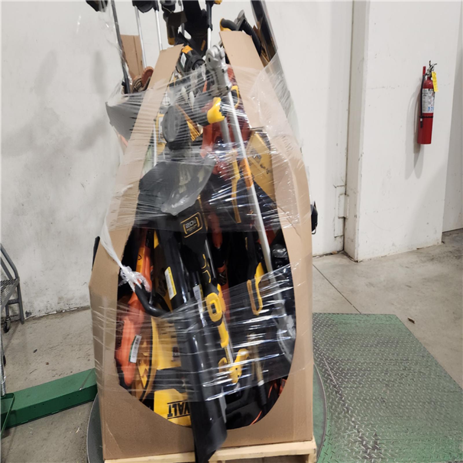 Dallas Location - As-Is DEWALT Tool Pallet