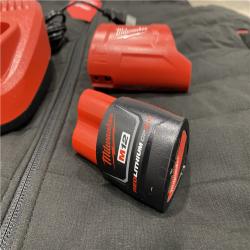 AS-IS Milwaukee Men's Large 12-Volt Lithium-Ion Cordless Axis Black Heated Vest Kit