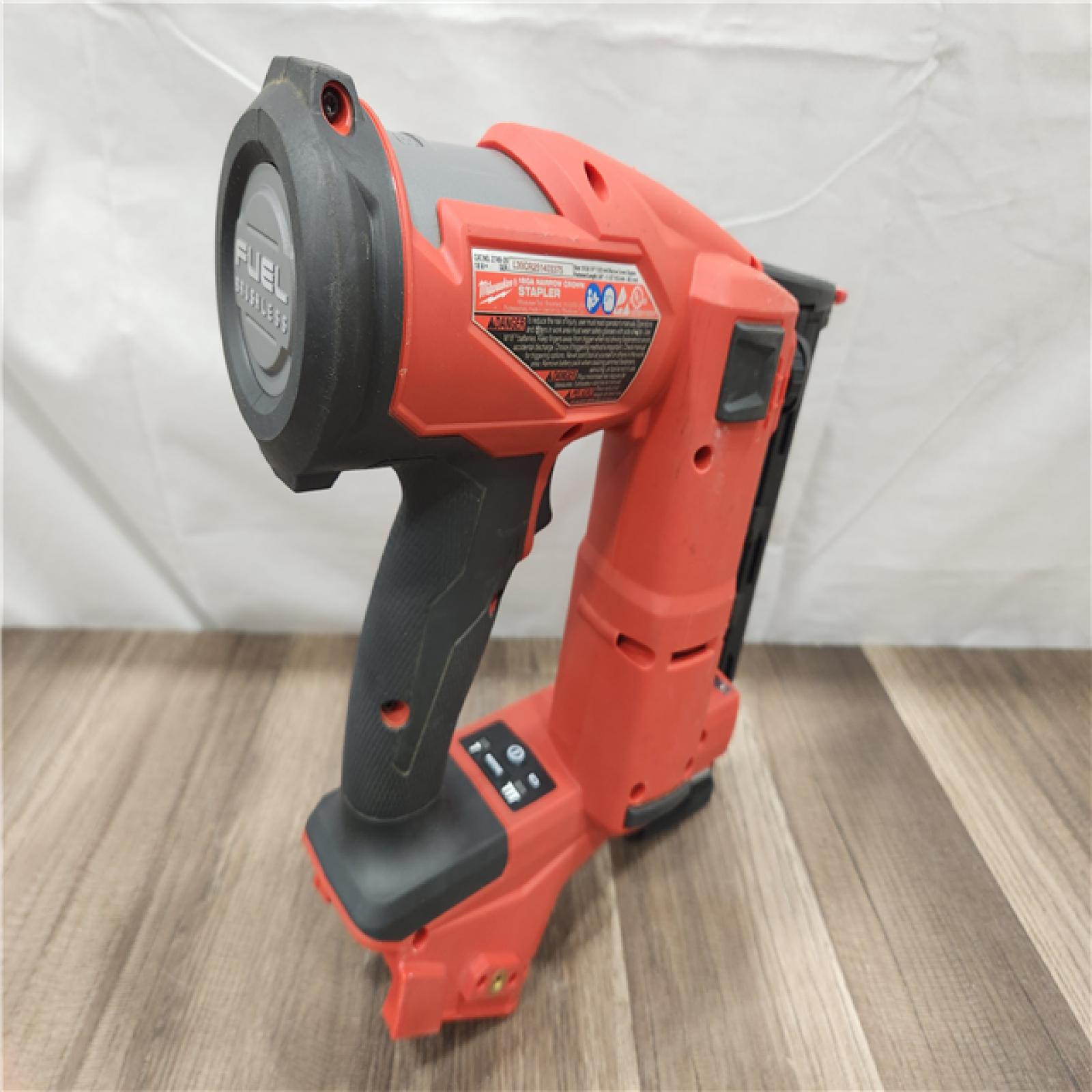 AS-IS- MILWAUKEE FUEL 18V Cordless 18-Gauge 1/4 in. Narrow Crown Stapler (Tool-Only)