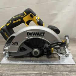 AS-IS DEWALT 20-Volt MAX 7-1/4 in. Cordless Circular Saw (Tool Only)