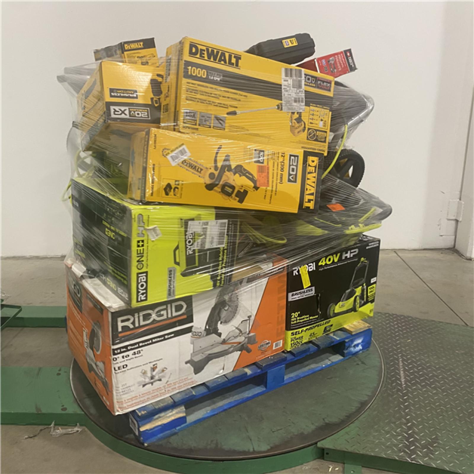Dallas Location - As-Is Tool Pallet