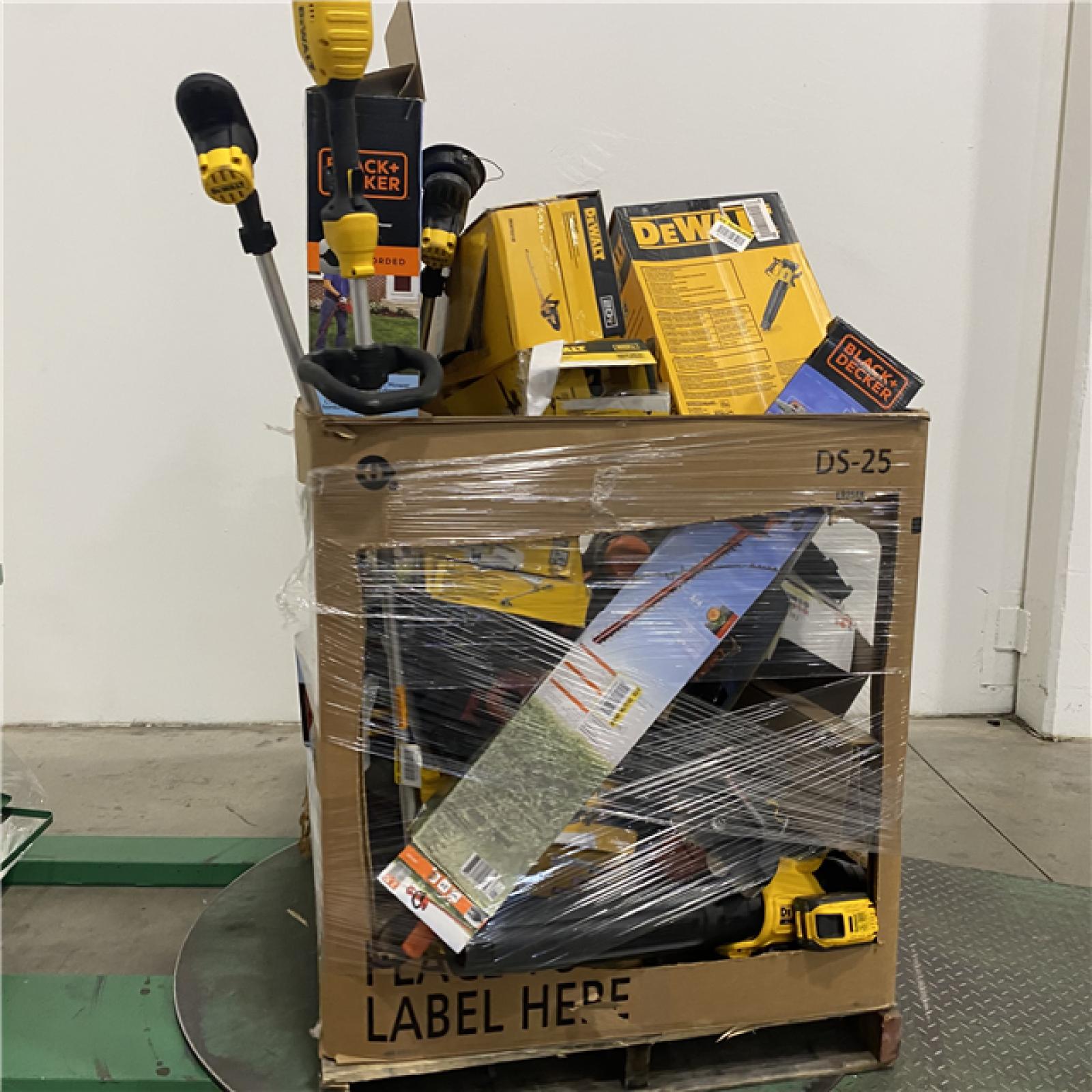 Dallas Location - As-Is Tool Pallet