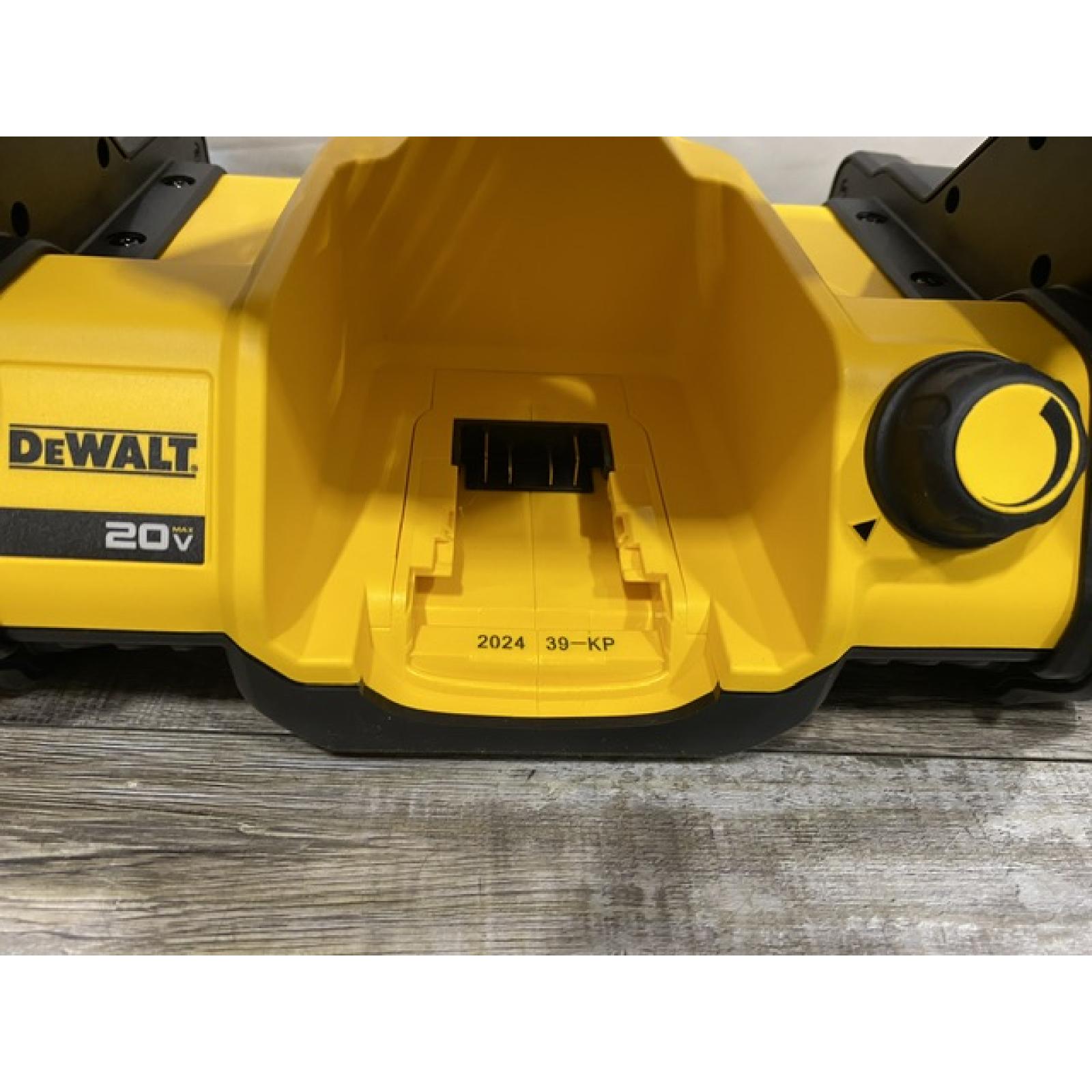 AS-IS DEWALT 20V MAX Jobsite Fan (Tool Only)