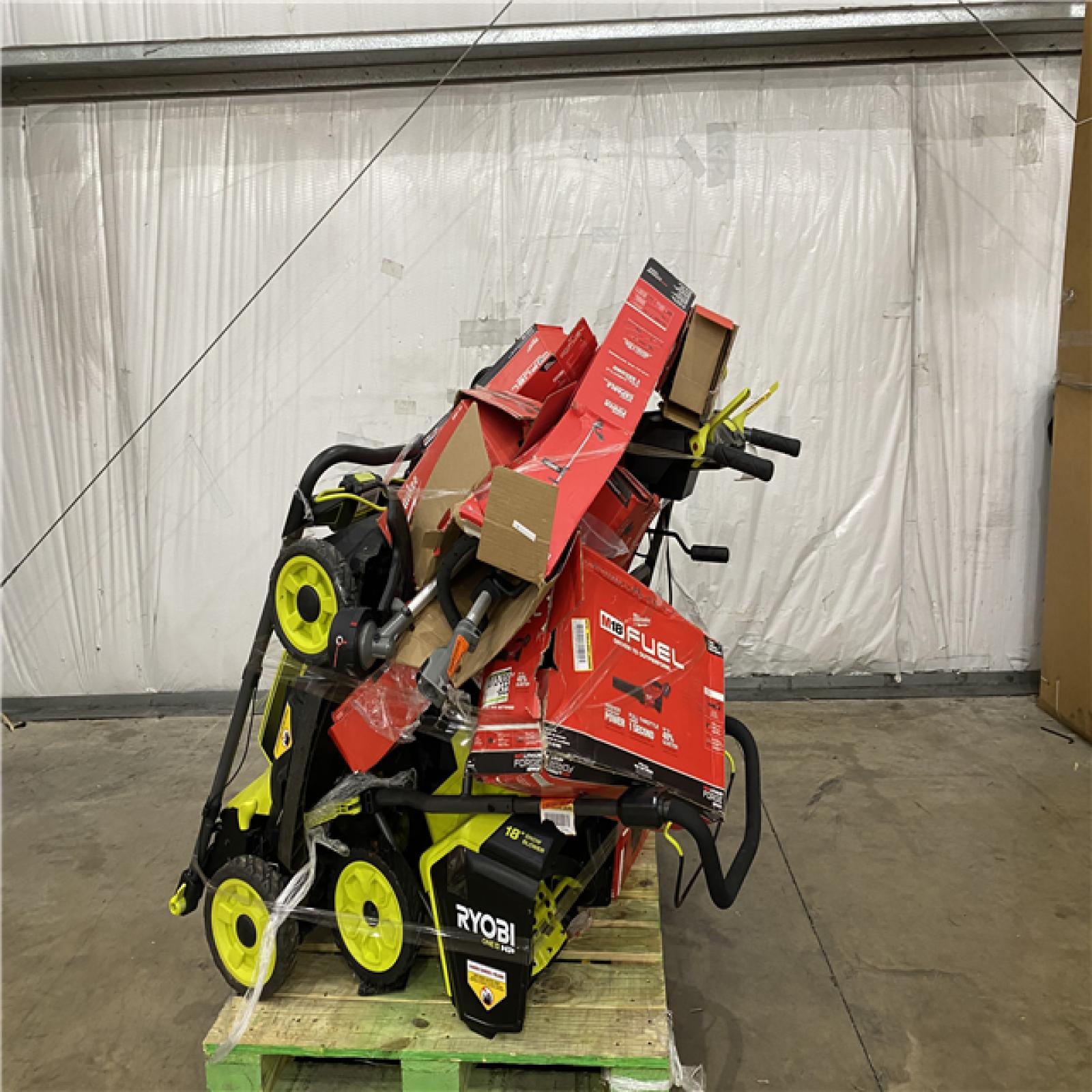 Houston Location AS IS - Tool Pallet