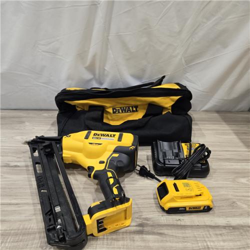 AS-IS DeWalt 15 GA ANGLED FINISH NAILER KIT