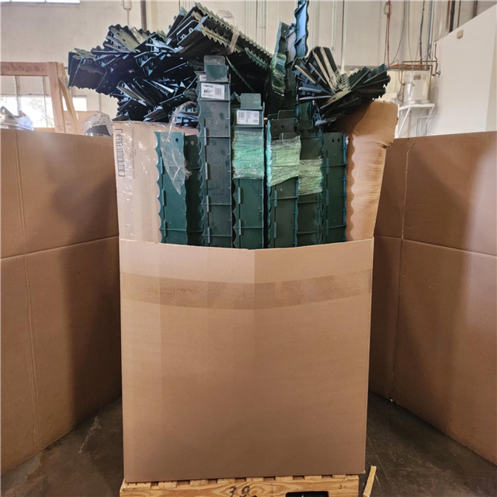 Phoenix AS-IS Vigoro 4 ft. No-Dig Plastic Landscape Edging Pallet (396-Total)