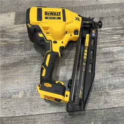 AS-IS DEWALT 20V MAX XR 16-Gauge Electric Cordless Angled Finishing Nailer Kit