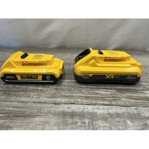 AS-IS DEWALT 20V MAX Lithium-Ion 4.0 Ah and 2.0Ah Battery Packs (2-Pack)