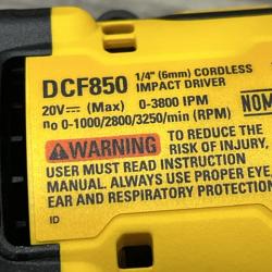 AS-IS DEWALT ATOMIC 20V MAX Lithium-Ion Cordless 1/4 in. Brushless Impact Driver Kit