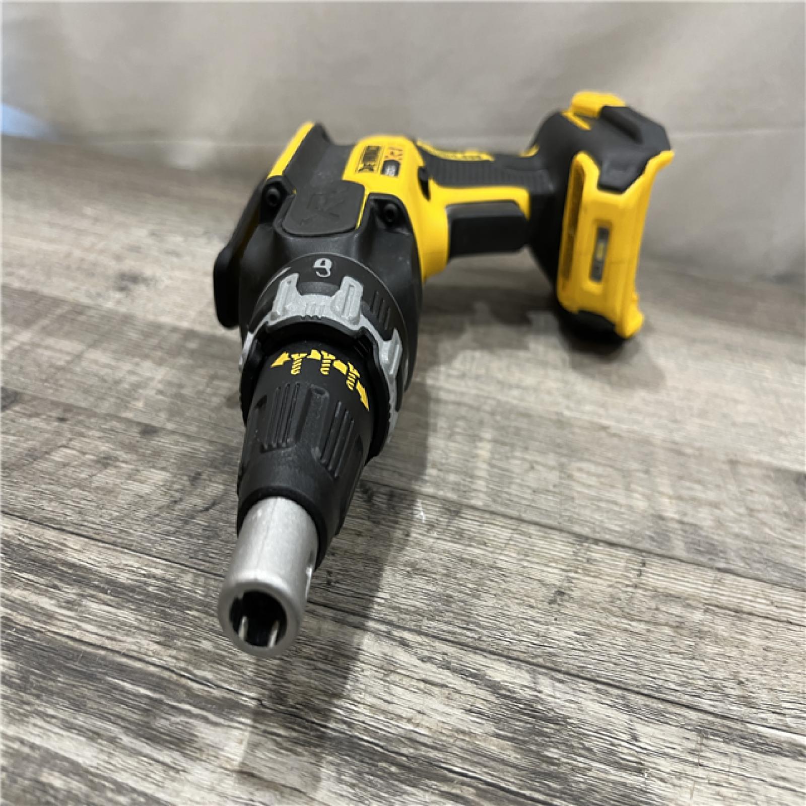AS-IS DEWALT XR 20V MAX Lithium-Ion Cordless Brushless Screw Gun (Tool Only)