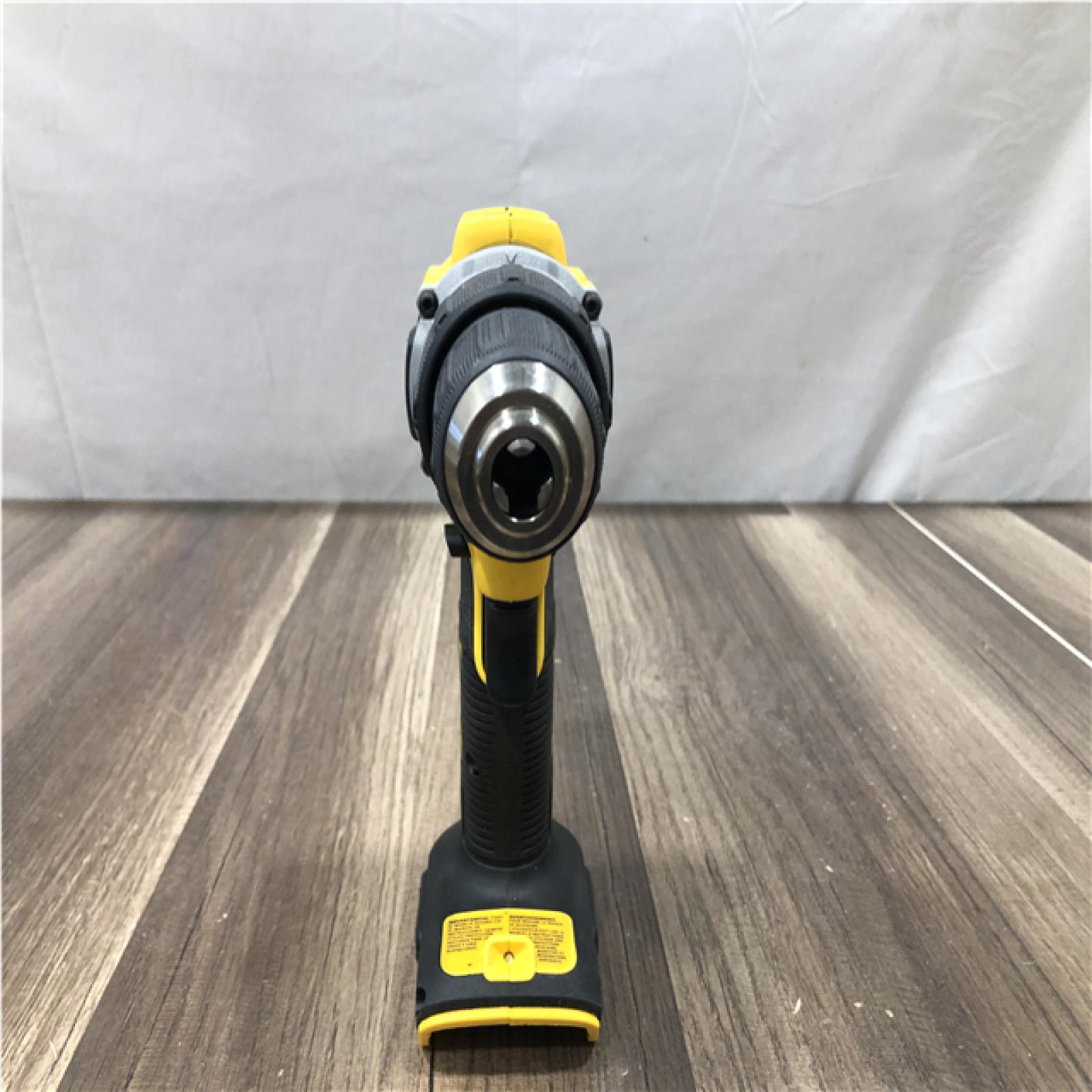 AS-IS DEWALT Atomic 20V Lithium-Ion Cordless Compact 1/2 in. Drill/Driver Kit