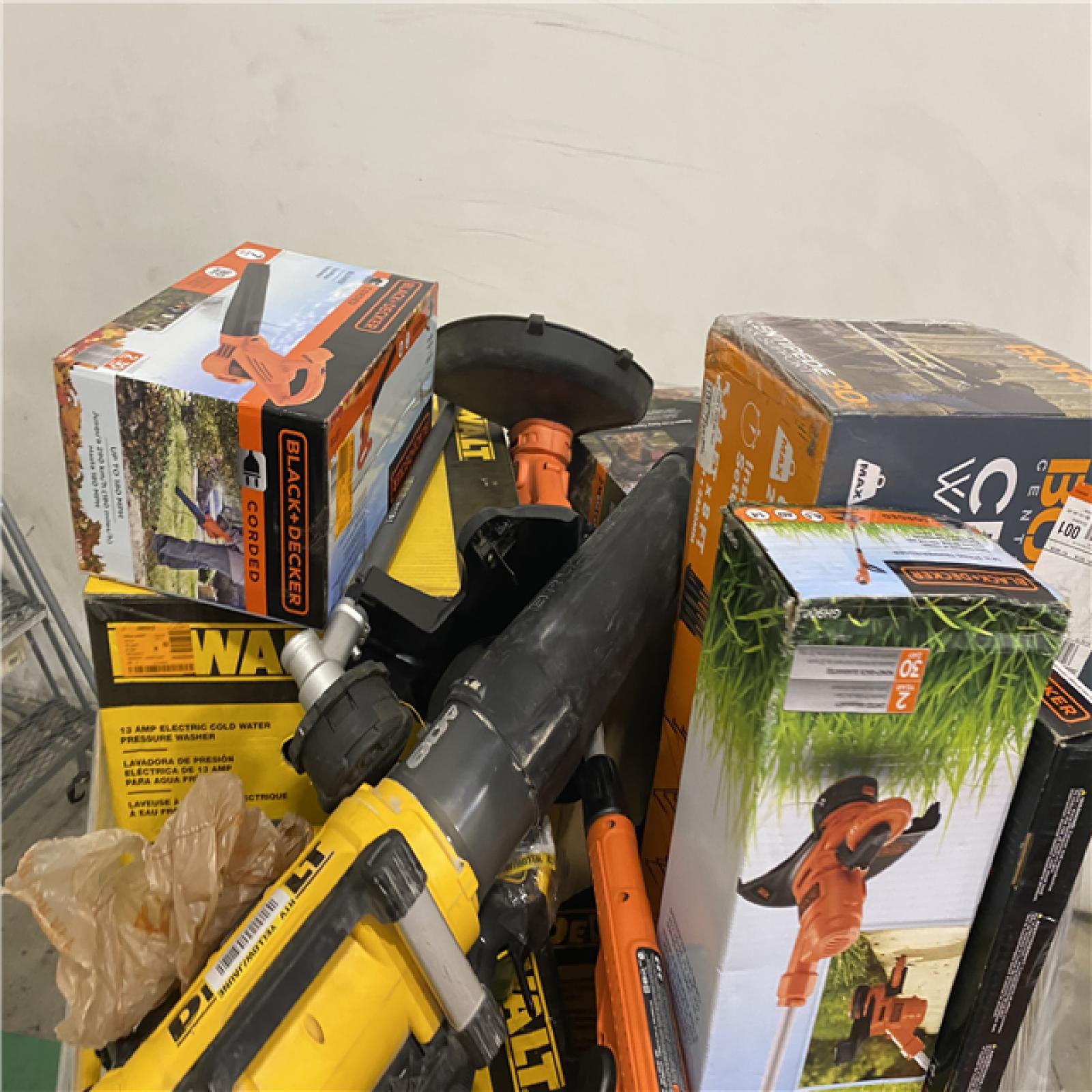 Dallas Location - As-Is Tool Pallet