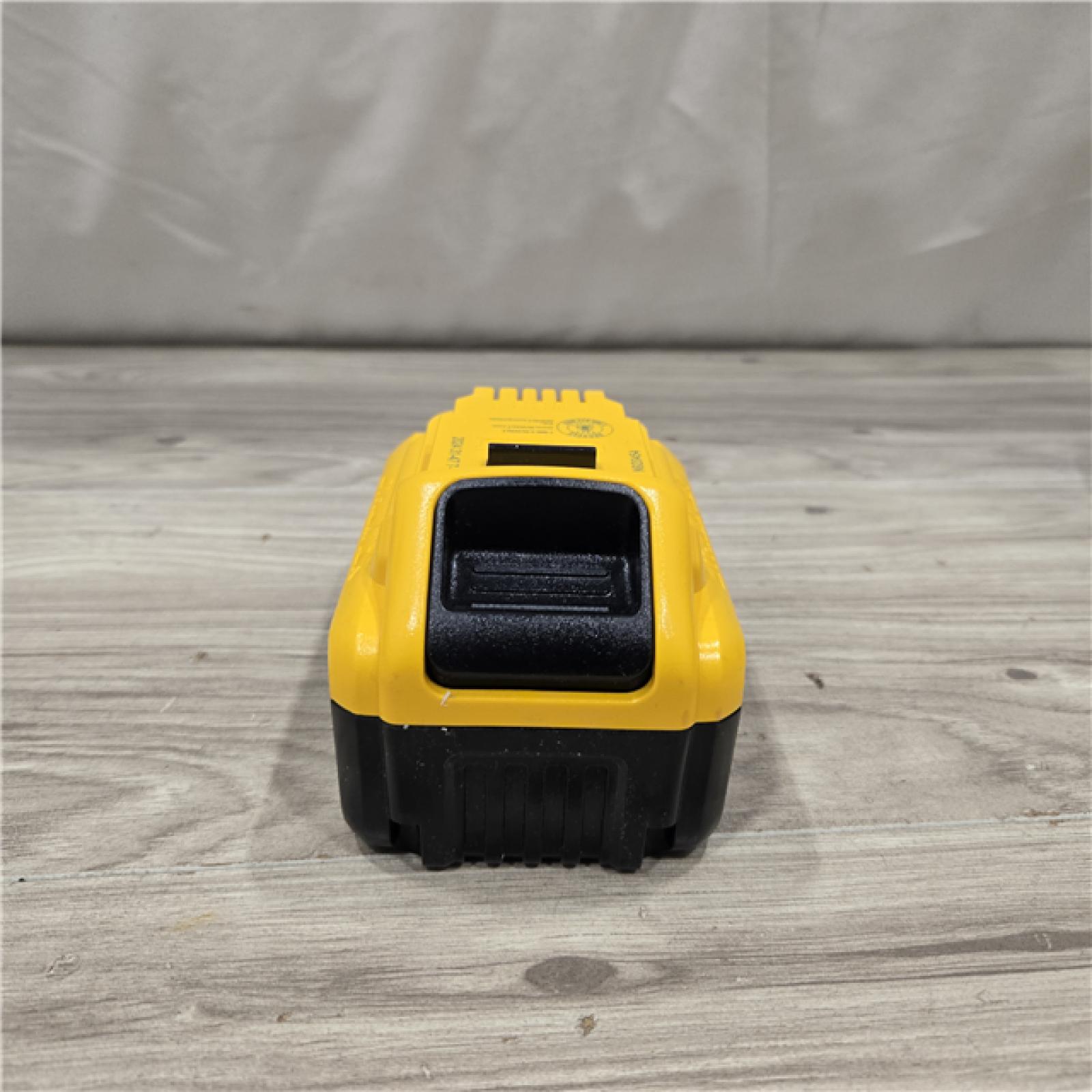 AS-IS Dewalt 20V Lithium-Ion 6.0Ah Battery Pack & Charger Kit