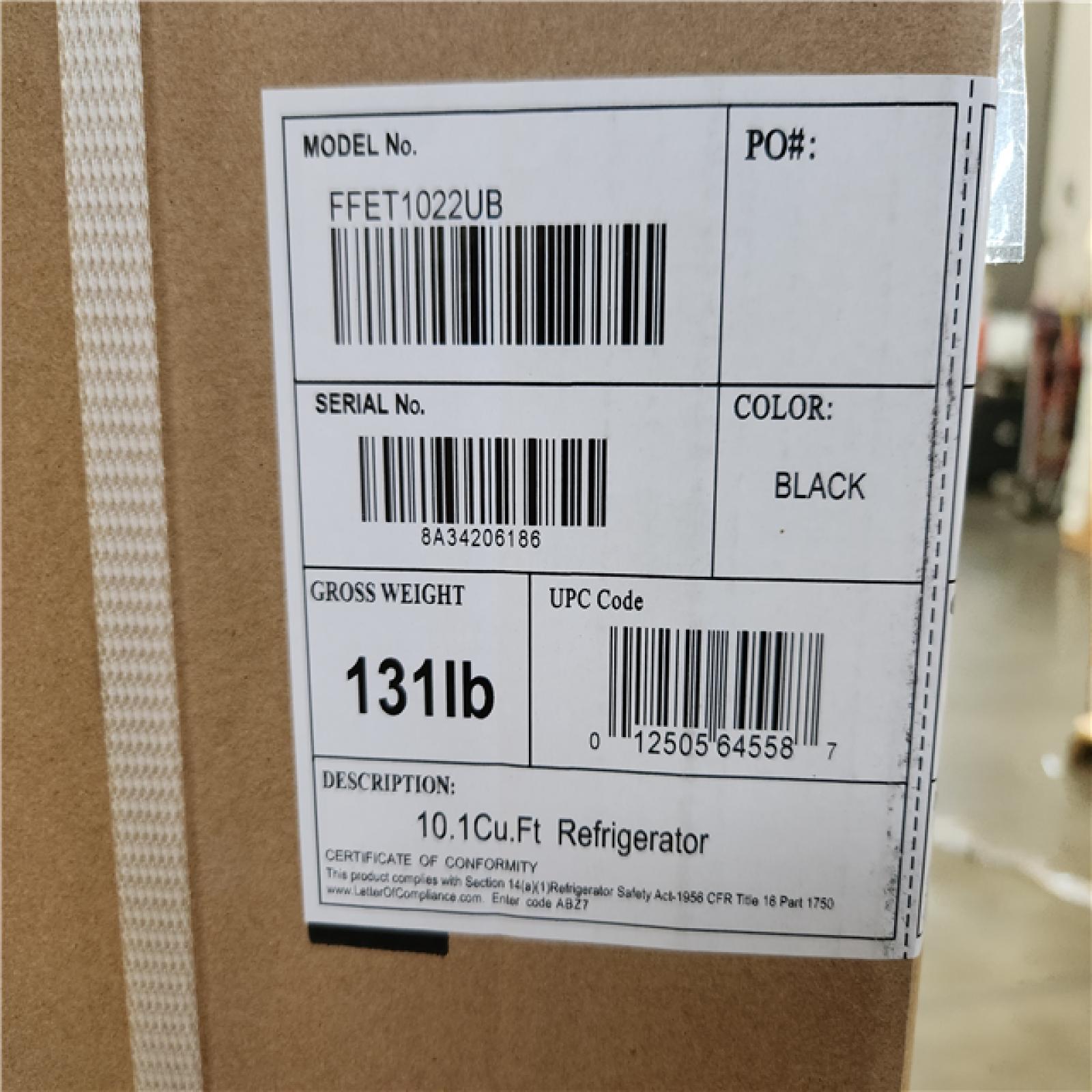 Phoenix Location NEW Frigidaire 27.6 in. 14 cu. ft. Top Freezer Refrigerator in Black, ENERGY STAR (Sealed)